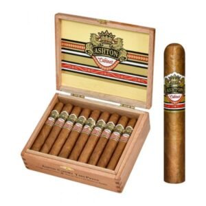 Ashton Cabinet Selection Tres Petite