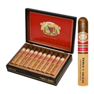 Romeo y Julieta Crafted by AJ Fernandez Gordo