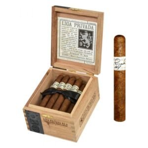 Liga Privada No 9 Short Panatela