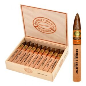 Romeo y Julieta Crafted by Plasencia Piramide